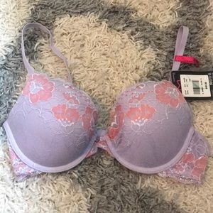 Maidenform plunge push up bra